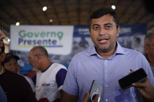 Wilson Lima lança pacote de obras de R$ 10,5 milhões em Santa Isabel do Rio Negro