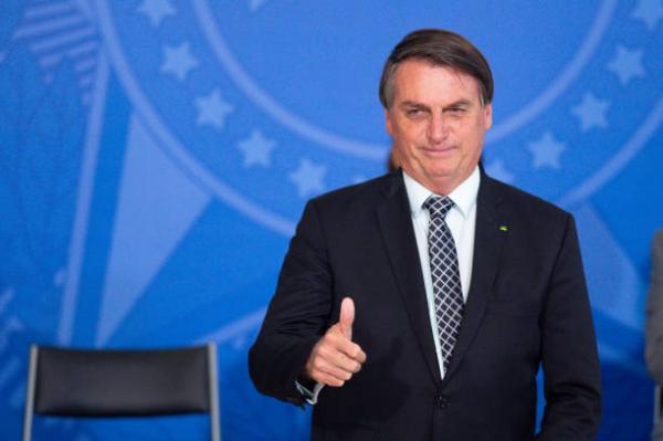 “Sinal de que não interfiro na PF”, diz Bolsonaro sobre prisão de Milton Ribeiro