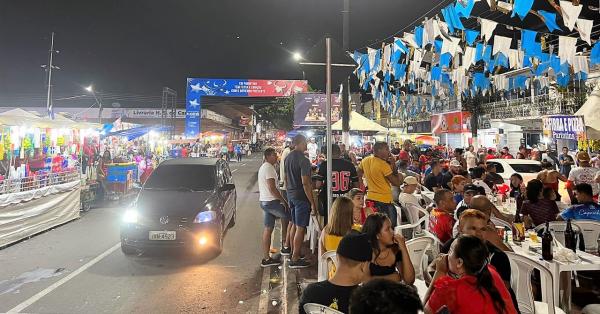 Saúde em Parintins: FVS-RCP orienta turistas que irão participar do Festival Folclórico