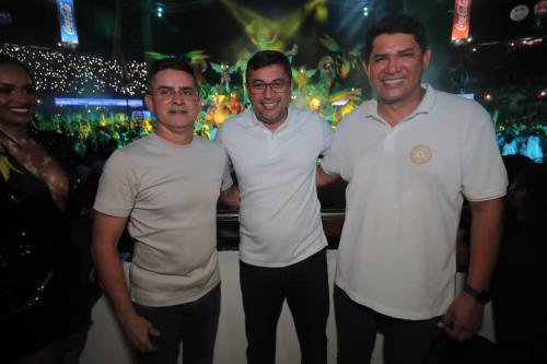 Presença de David Almeida, Bi Garcia e outras lideranças no Festival de Parintins mostram a força política de Wilson Lima