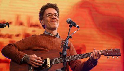 Nando Reis critica Bolsonaro em show no Parque do Ibirapuera