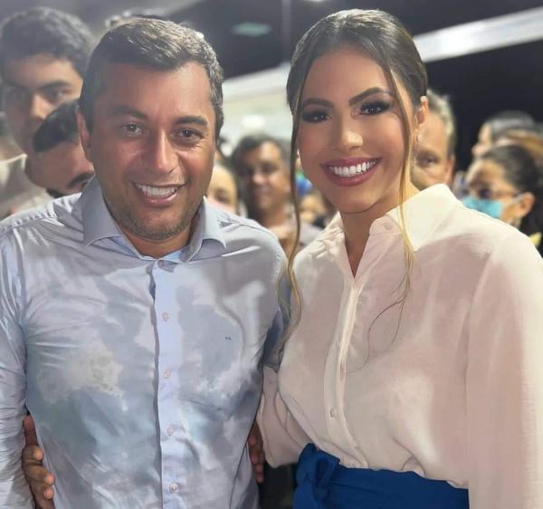 Brena Dianná animada após gritos e aplausos no Convention Center