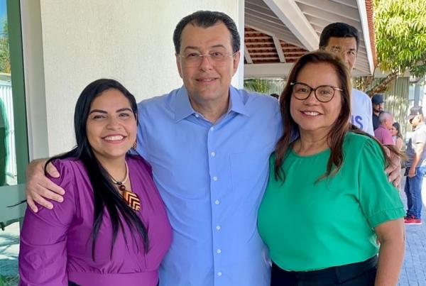 Márcia Baranda é a primeira candidata a deputada federal de Parintins e do Baixo Amazonas Márcia Baranda é a primeira candidata a deputada federal de Parintins e do Baixo Amazonas