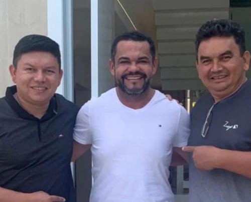 Adelson Albuquerque ex-presidente do Garantido confirma apoio ao candidato Rozenha para deputado estadual 2022    