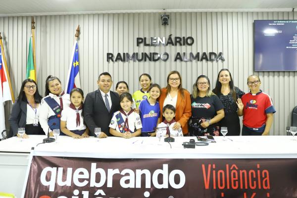 Projeto “Quebrando o Silêncio” contra violência entra para o calendário de eventos, destaca Márcia Baranda que fez a indicação ao executivo