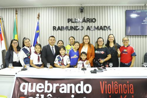 Projeto “Quebrando o Silêncio” contra violência entra para o calendário de eventos, destaca Márcia Baranda que fez a indicação ao executivo