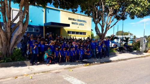 Alunos e professores comemoram 42 anos da Escola Municipal Santa Luzia do Macurany   