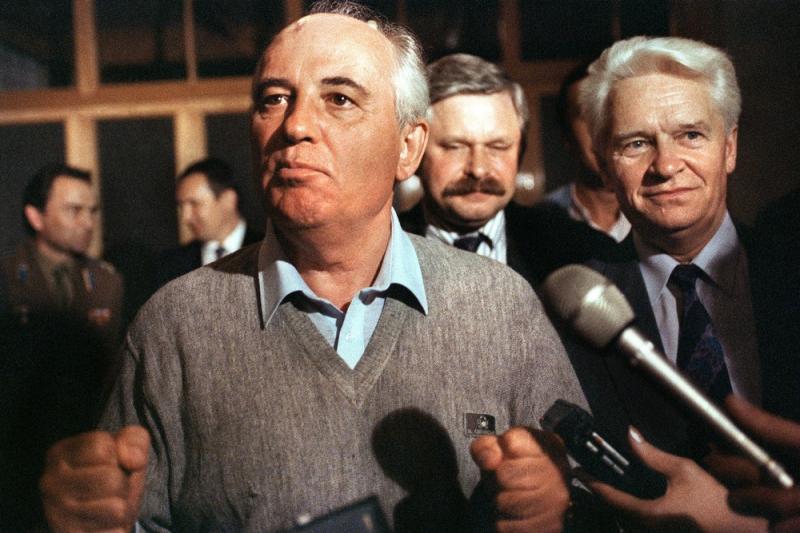 Celebrado no Ocidente pelo fim da URSS, Gorbatchev é detestado na Rússia pelo mesmo motivo