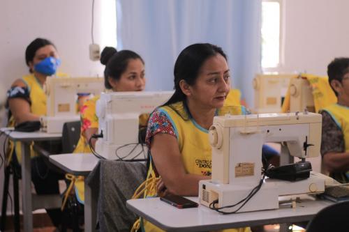 Prefeitura inicia novos cursos no Centro de Costura Dona Cota