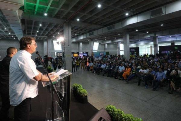 Bolsonaro e Lula jogam as cartas para reta final da campanha eleitoral