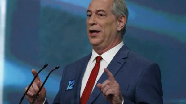 'Não me intimidarão', diz Ciro Gomes em carta manifesto à nação brasileira