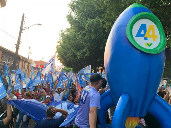 Parintins faz ‘Caminhada da Gratidão’ em apoio a Wilson Lima