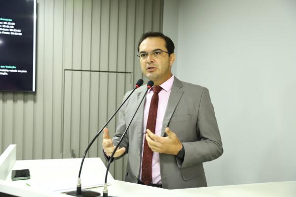 Mateus Assayag solicita ampliação de melhorias sanitárias domiciliares na zona rural