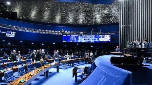 Oposição a Lula encolhe no Congresso antes mesmo de petista tomar posse