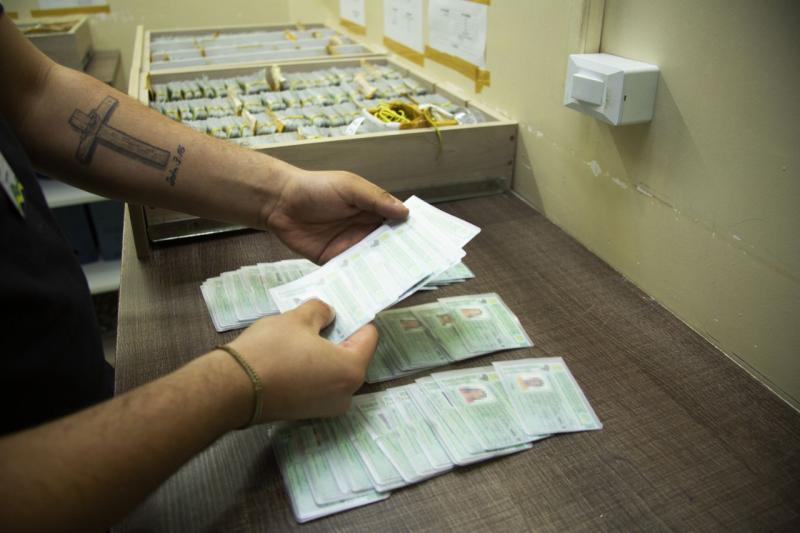 Prazo para renovar CNHs vencidas em janeiro e fevereiro deste ano termina na quarta-feira (30/11), alerta Detran-AM