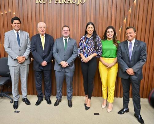 Deputada eleita Mayra Dias e prefeito Bi Garcia cumprem agenda política na Aleam