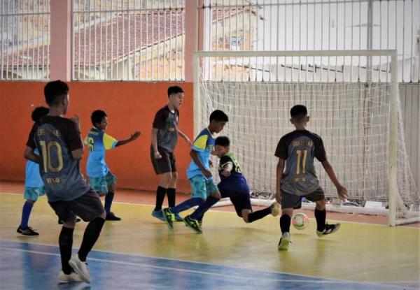 Futsal mirim da escola Gentil Belém vai de desacreditado a finalista dos JEPs 2022
