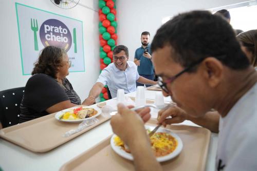 Wilson Lima anuncia funcionamento de unidades do Prato Cheio neste sábado, véspera de Natal, com almoço gratuito