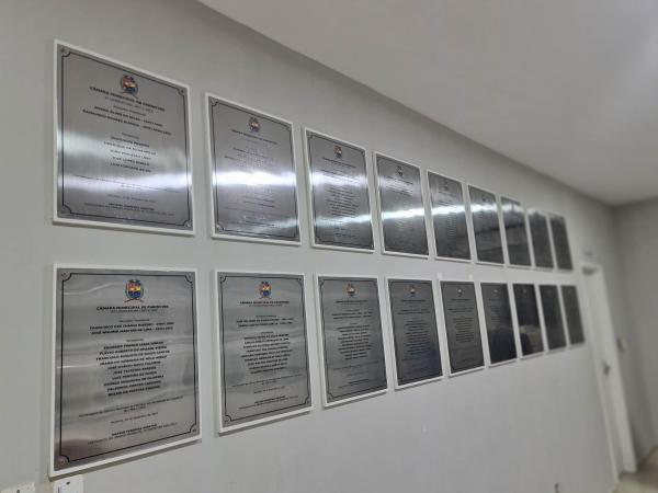 Nomes de mais de 100 vereadores que atuaram entre 1947 até 2022 serão eternizados com placa comemorativa na Câmara de Parintins 