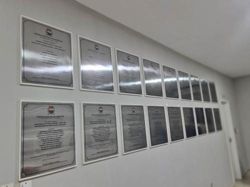 Nomes de mais de 100 vereadores que atuaram entre 1947 até 2022 serão eternizados com placa comemorativa na Câmara de Parintins 