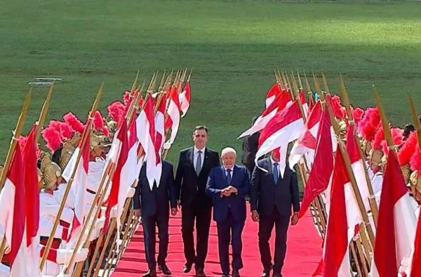 Lula sobe a rampa, toma posse e dá início ao seu 3º mandato como presidente da República