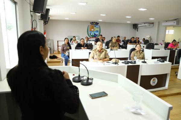 Bombeiras Militares participam de cursos da Semana da Integração da Câmara de Parintins