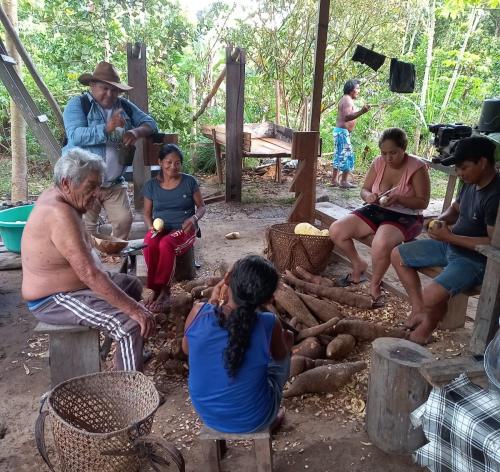 Em Santa Isabel do Rio Negro, Idam realiza cadastro de novos produtores rurais e destaca expansão da agricultura rural no município