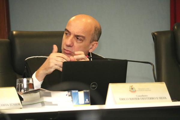 TCE-AM adere à distribuição eletrônica de processos 