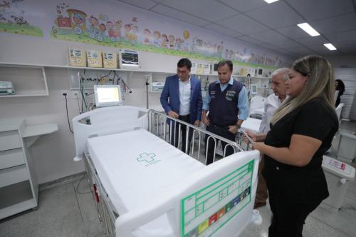 Wilson Lima entrega novos leitos de UTI ao Hospital Infantil Dr. Fajardo