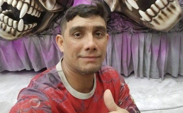 Artista Alexsandro Rodrigues passa por cirurgias, família e amigos fazem corrente de oração para recuperação dele 