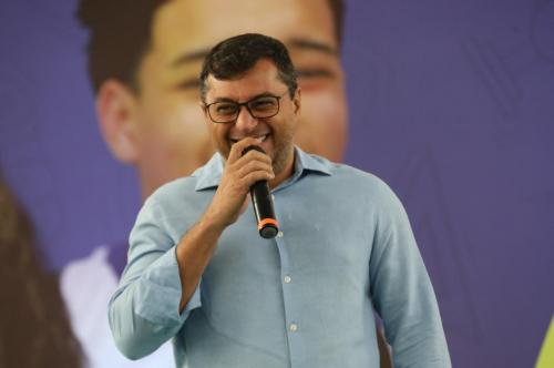 Governador Wilson Lima anuncia expansão do ensino bilíngue para 2024