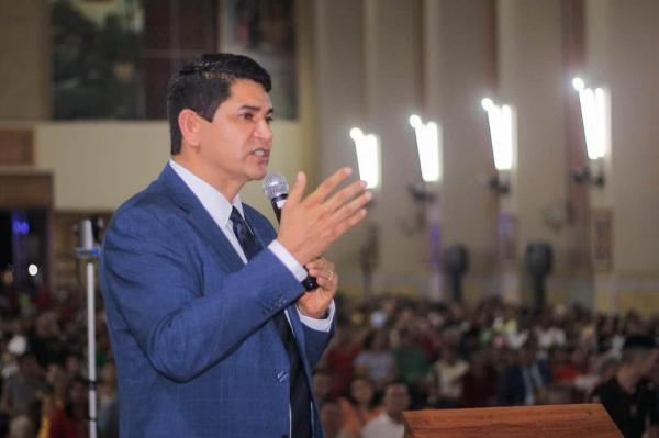 Prefeito Bi Garcia assina acordo de cooperação entre Embrapa e Prefeitura de Parintins no valor de R$ 400 mil reais 