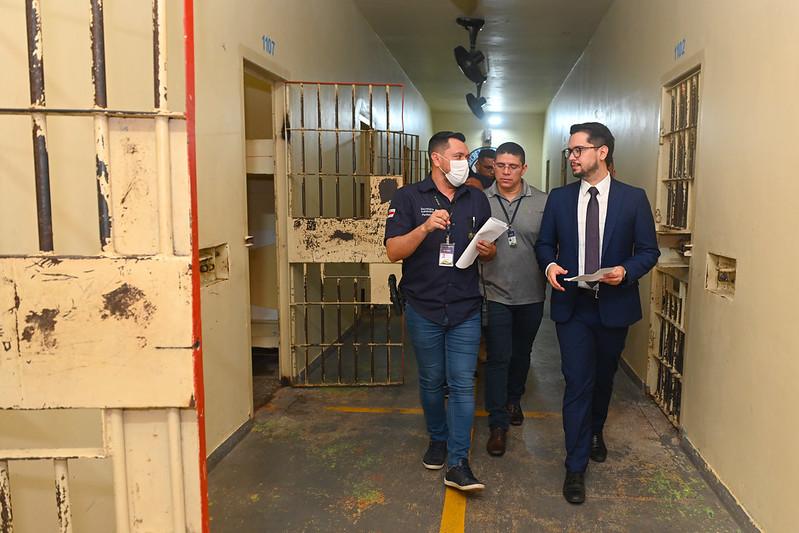 Situação dos presos LGBTQIA+ é monitorada pela justiça do Amazonas
