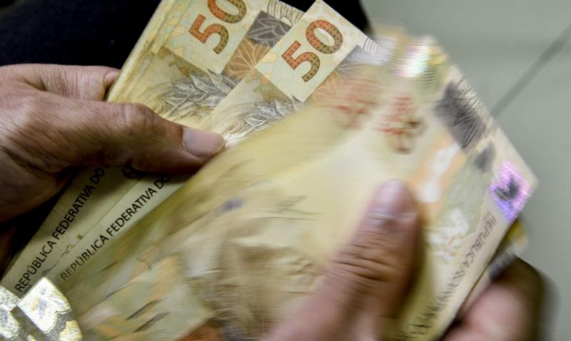 Aumento do salário mínimo para R$ 1.320 é em maio de 2023 