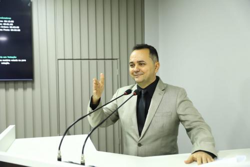 Flávio Farias festeja 11 anos da Lei que inseriu o Carnaboi no Carnailha de Parintins