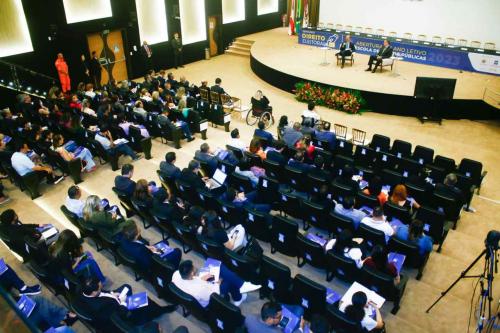 Seminário sobre Direito Eleitoral marca abertura do ano letivo da Escola de Contas do TCE-AM