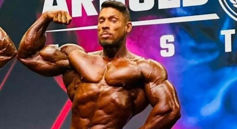 Fisiculturista brasileiro vence competição que homenageia Arnold Schwarzenegger