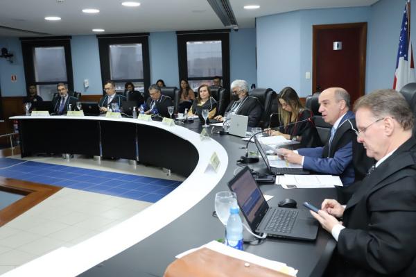 TCE-AM multa ex-presidente da Câmara Municipal de Santa Isabel do Rio em R$ 376,3 mil