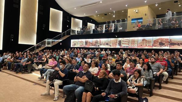 Sucesso de público, curso sobre licitações da ECP abre inscrições para turma em Parintins