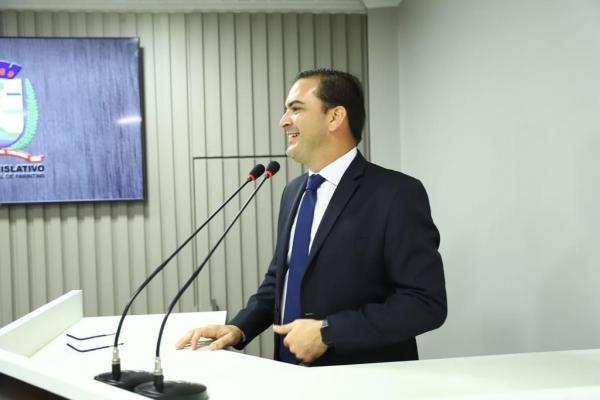 TCE aprova contas de Mateus Assayag na presidência da Câmara de Parintins