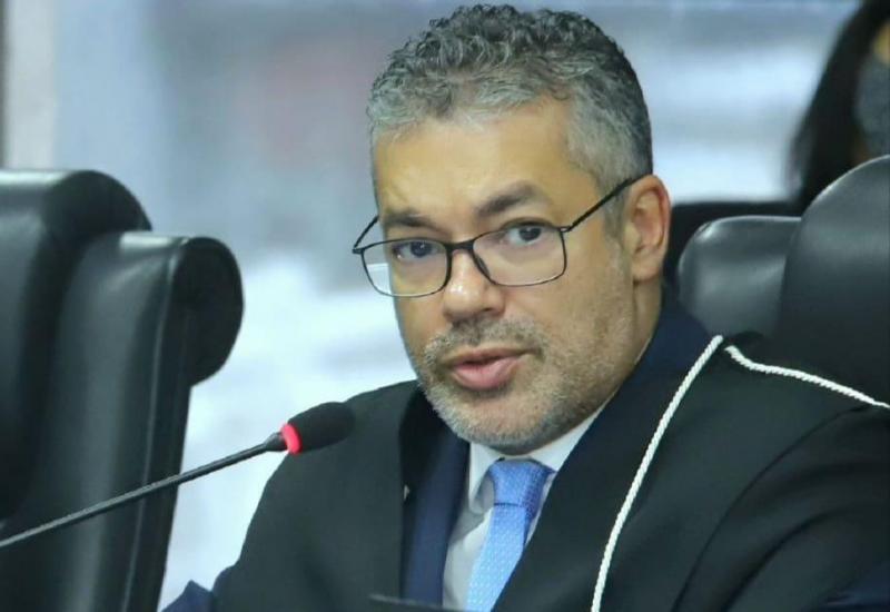 TCE-AM inicia projeto ‘Aluno Ouvidor’ no Dia Nacional do Ouvidor em Iranduba