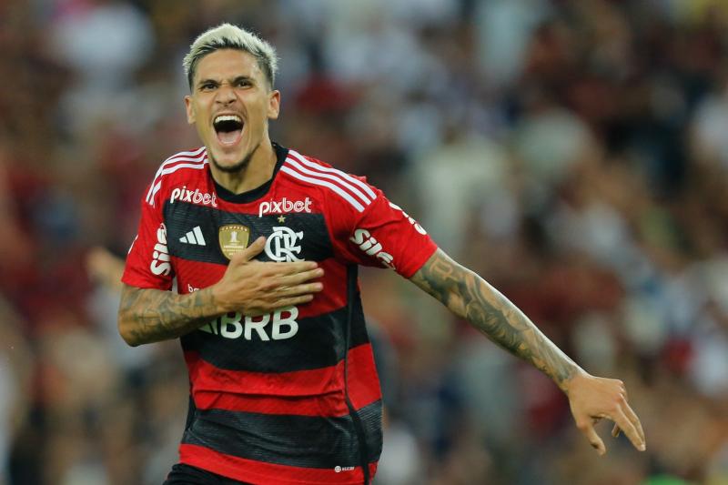Mengão bate o Vasco por 3 a 1 e está na final do Cariocão