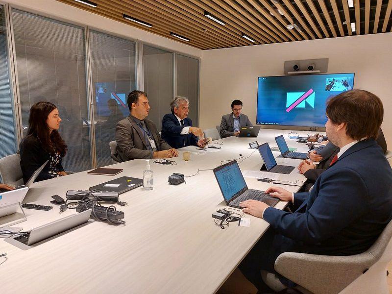 Governo do Amazonas busca fortalecer exportação de produtos da ZFM em reunião com Banco Mundial