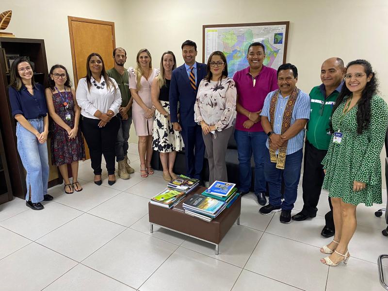 Governo do Amazonas recebe comitiva da Embaixada do Canadá para aprofundar futuras parcerias