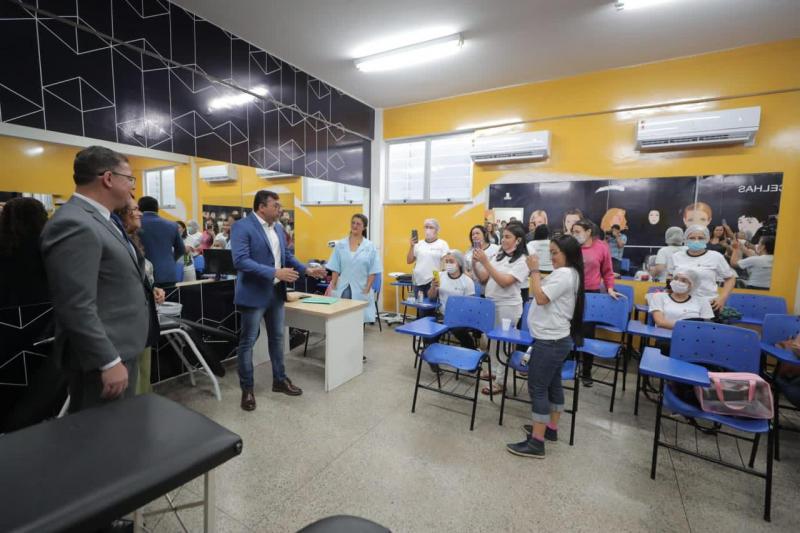 Wilson Lima destaca que oferta de serviços de cidadania cresceu 20% com unidades móveis do PAC
