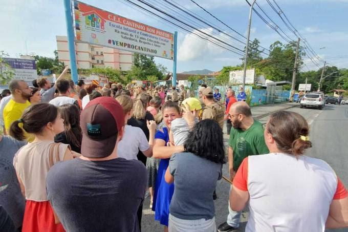 Tragédia: Homem invade creche em Blumenau e mata quatro crianças