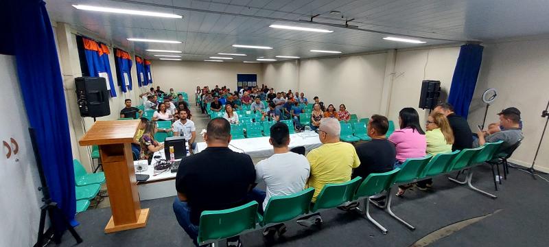Rede de educação e órgãos de segurança definem ações para proteção das escolas em Parintins