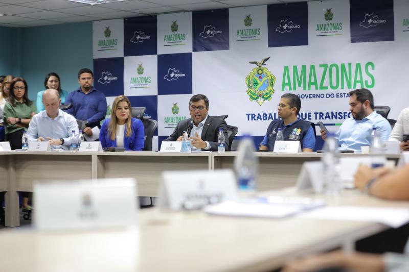 Amazonas apreendeu 68 adolescentes suspeitos de envolvimento em ameaças a unidades de ensino
