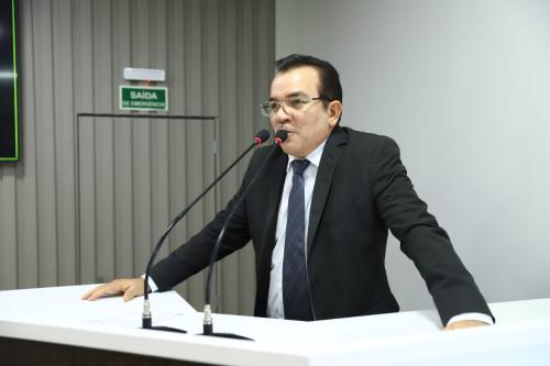 Massilon solicita à Escola de Contas do TCE curso sobre emenda parlamentar e transferência voluntária