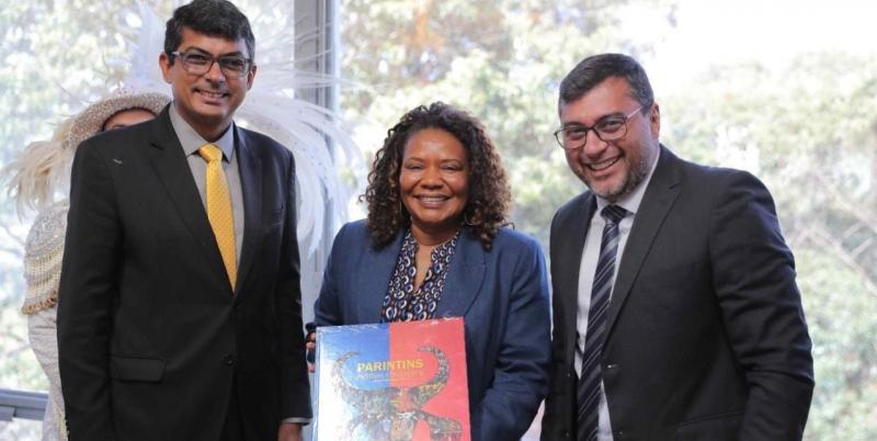 No Ministério da Cultura, Wilson Lima destaca importância do Festival de Parintins e convida Margareth Menezes para conhecer espetáculo